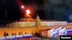 Zgrade Senata u Kremlju tokom navodnog ukrajinskog napada dronom u Moskvi 29. aprila