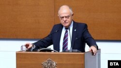 Председателят на ДСБ Атанас Атанасов