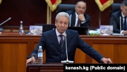 Адахан Мадумаров. Архивдик сүрөт. 