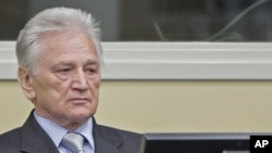 Momčilo Perišić u sudnici