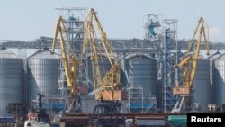 Terminal za transport žitarica u luci Odesa.