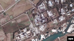 Satelitski snimak nuklearnog kompleksa Yongbyon, 100 km od Pyongyanga u Sjevernoj Koreji
