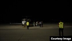 Пристигнување на првата група македонски државјани кои побараа евакуација од Израел, 18 јуни 2025.
Фото: МНР