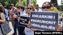 Marshi protestues me moton “Kundër racizmit”.