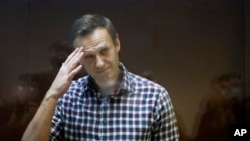 Un judecătorul al tribunalului districtual Babușinski din Moscova a respins în 20 februarie apelul lui Alexei Navâlnîi la executarea pedepsei de închisoarea decise în 2 februarie de o instanță inferioară. 
