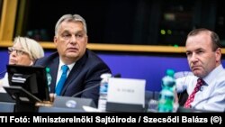 Виктор Орбан и Манфред Вебер. Снимката е архивна