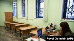 Дарси фосилавӣ дар Русия. Акс аз бойгонӣ.