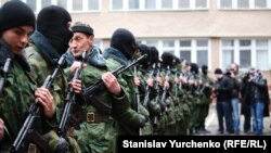 Учасники так званої «самооборони Криму», архівне фото
