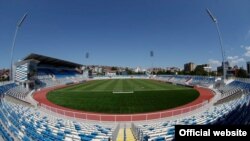 Stadiumi i Prishtinës "Fadil Vokrri". 